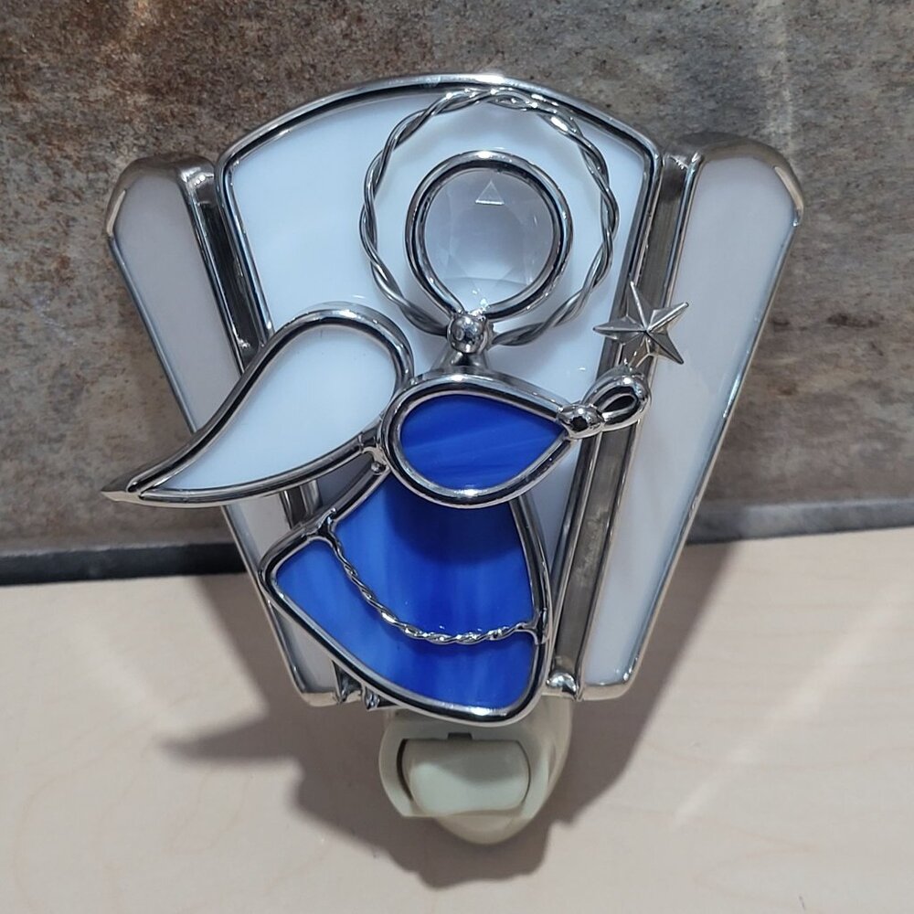 Stained Glass Angel Plug In Nightlight Blue White Silver Plate Finish